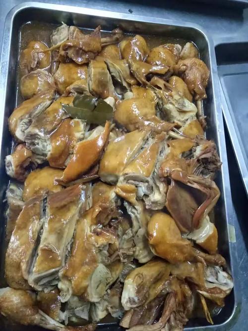 福建庆年丰餐饮管理服务 一站式食堂承包与果蔬配送专家
